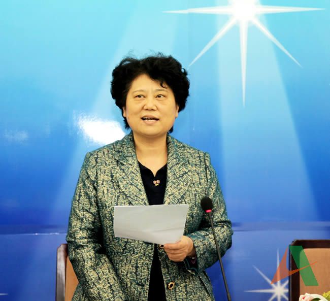 党委副书记、工会主席李萍发表热情洋溢的讲话,鼓励队员再接再厉,努力创造更好成绩