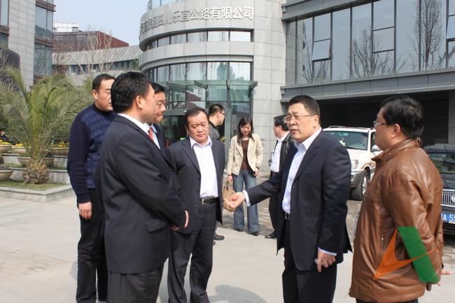 王玉君总经理到乐宜公司检查内部管理情况_对进一步提升公司内部管理水平提出具体要求